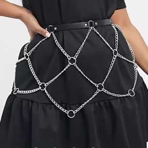 ASOS DESIGN Curve chain skirt festival waist belt silver and black PLUS SIZE